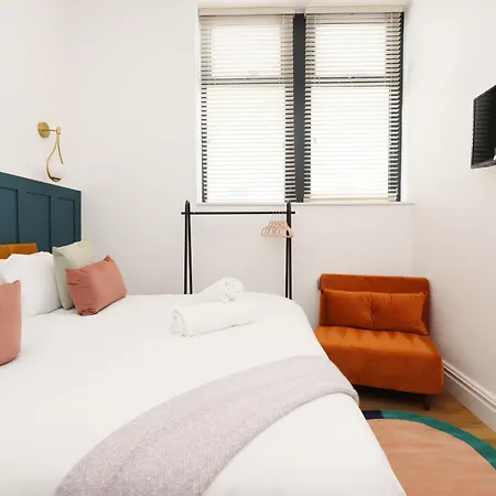 No 8 Grosvenor - 10min Walk From Cabot Circus Apartment Bristol